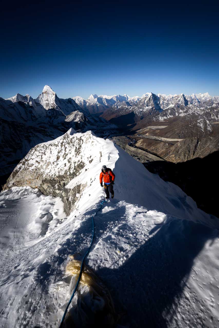 Island Peak Climbing (6,189m)