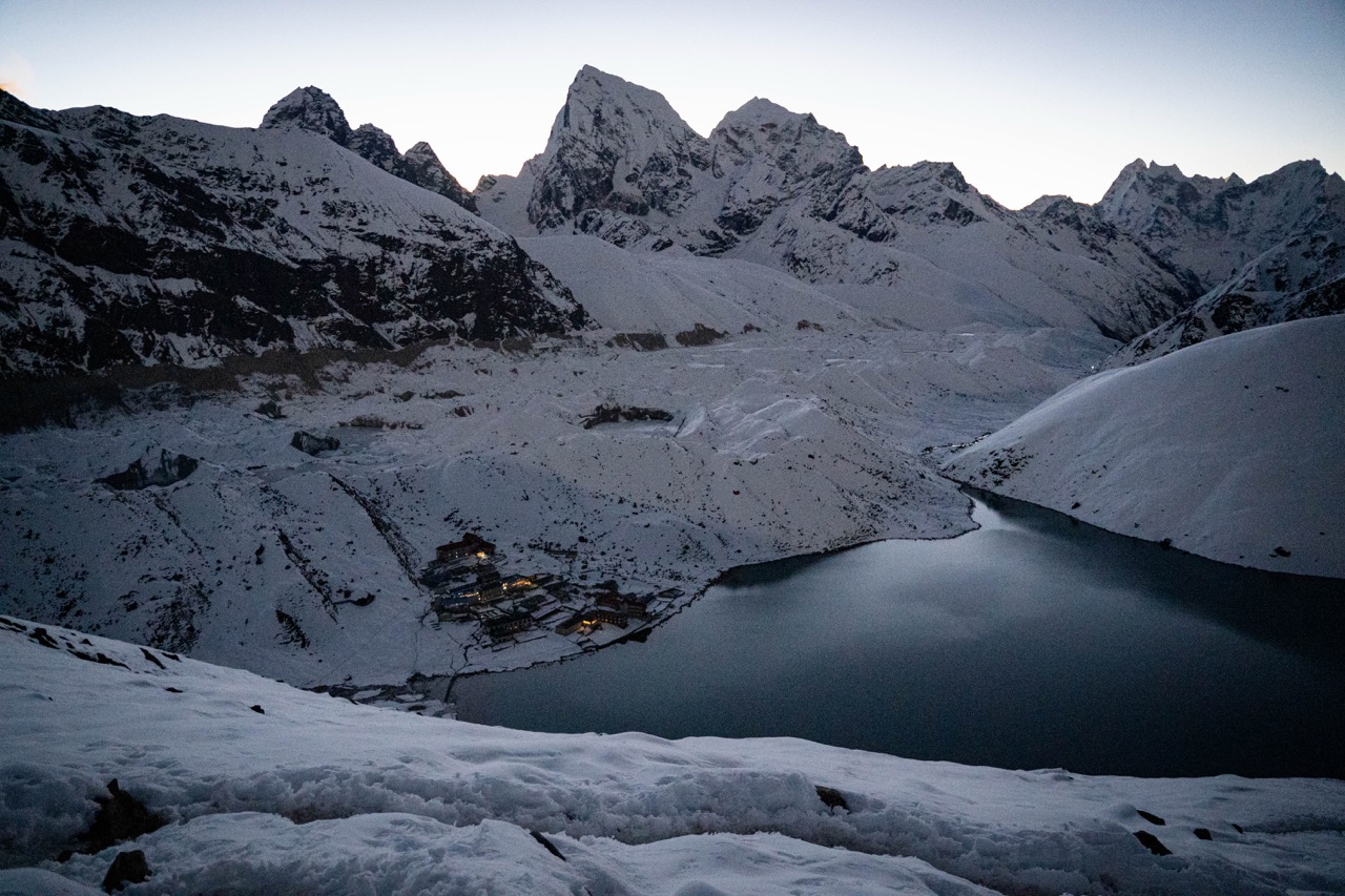 EVEREST BASE CAMP TREK VIA GOKYO RI
