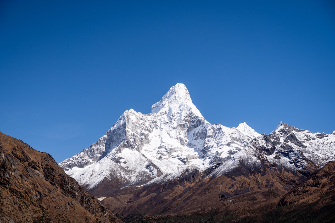 EVEREST BASE CAMP (EBC)