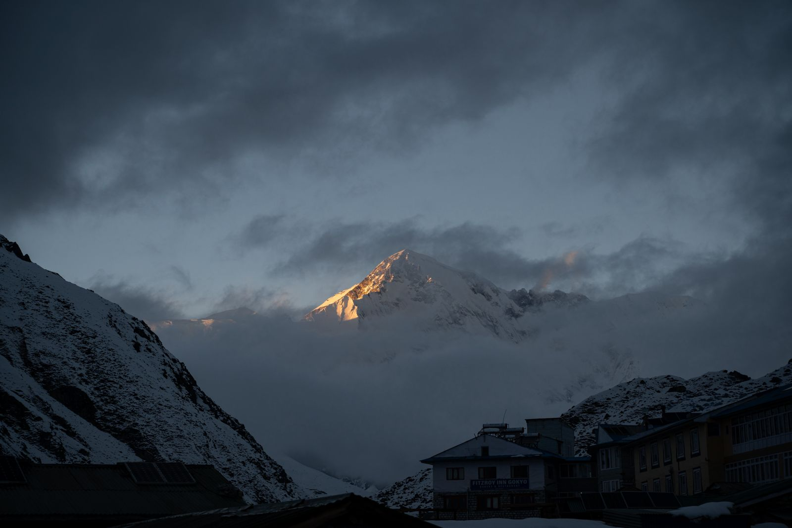 Annapurna Circuit x Cho La Pass — Trek 2026